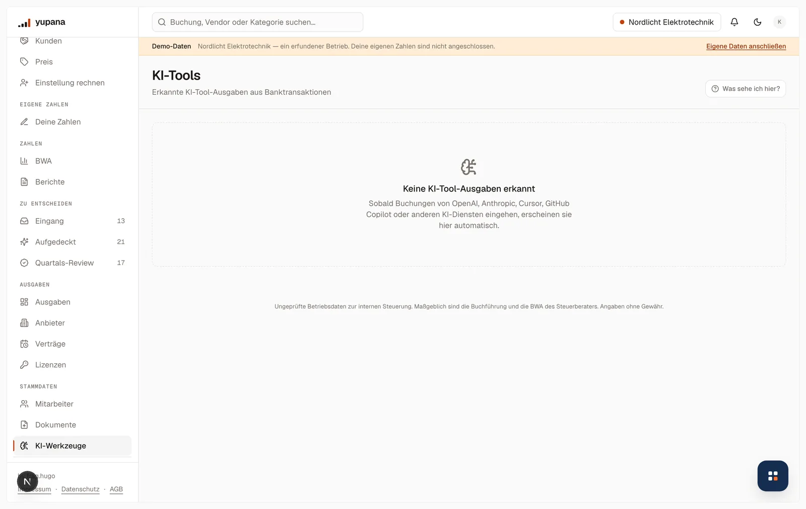 Die Seite KI-Werkzeuge im Ausgangszustand: der Hinweis, dass keine KI-Tool-Ausgaben erkannt wurden, und die Aufzählung der Anbieter, die automatisch erkannt werden — OpenAI, Anthropic, Cursor, GitHub Copilot und andere.
